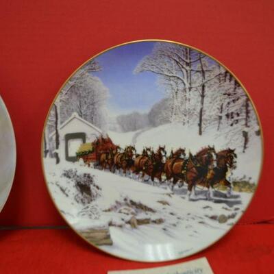 LOT 654 TWO DECORATIVE PLATES, ONE BUDWEISER 
