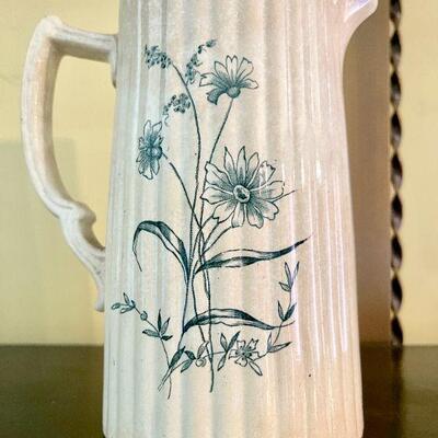 LOT 44  ANTIQUE BLUE & WHITE TRANSFER WARE FLORAL BOTANICAL DESIGN RIBBED STONEWARE