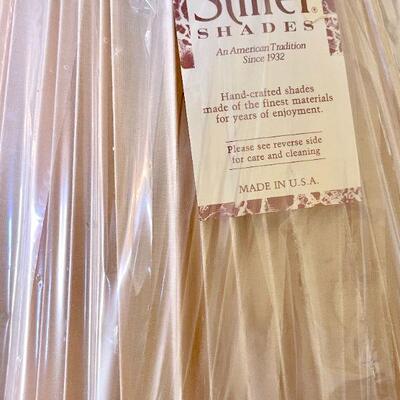 Lot 49  VINTAGE STIFFEL BRASS TABLE LAMP W/TAGS! 