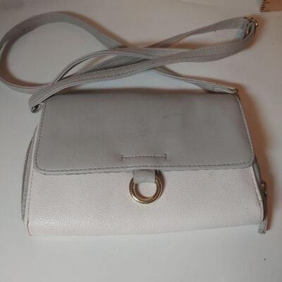 Clutch purse