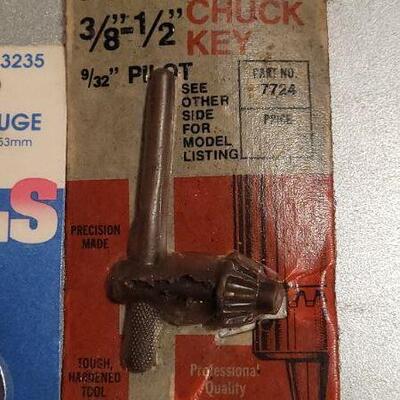Lot 447: Assorted NEW Tools - Air Gauge, Fuse Kit and More