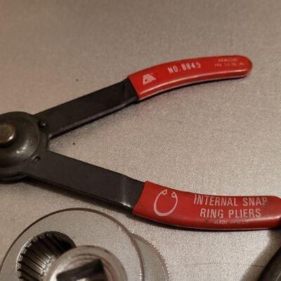 Lot 449: Assorted Tools - Internal Snap Ring Pliers, Fuel Pressure Regulator & More