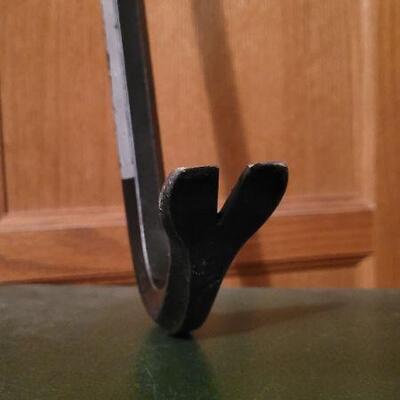 Lot 454: Large Vintage Crowbar