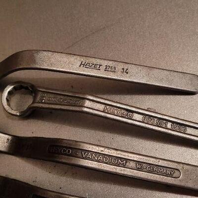 Lot 455: Assorted MERCEDES BENZ Wrenches 