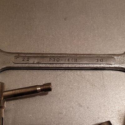 Lot 457: Assorted Vintage Hand Tools - Body Work Pry Tools, Metal Stamp Bit and More 