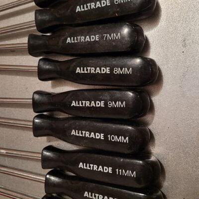 Lot 461: Assorted ALLTRADE Socket Wrenches METRIC