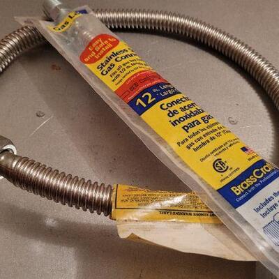 Lot 467: (2) New Gas Connection Hoses