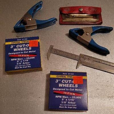 Lot 468: Assorted Tools - Cutting Wheels, Pocket Chum and MORE 