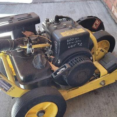Lot 472: John Deere E35 Edger 