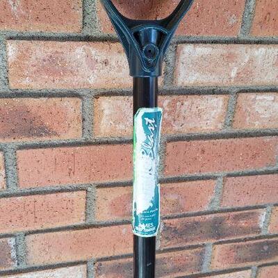 Lot 478: Vintage True Temper Snow Shovel 