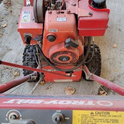 Lot 482: Troy Built 5 Horsepower 21" Snowblower 