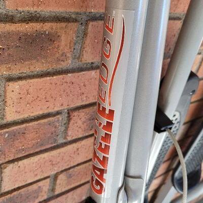 Lot 484: TONY LITTLE Gazelle Glider Low Impact Exercise Machine 