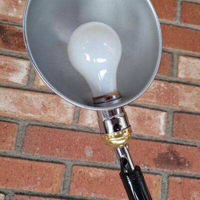 Lot 491: 60" Tall Custom Microphone Stand Flexible Light TESTED A+