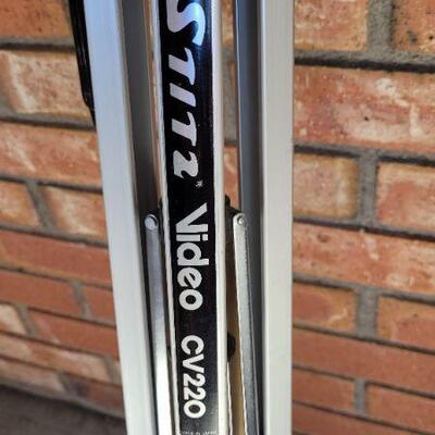 Lot 497: Vintage STITZ Video CV220 Camera Tripod