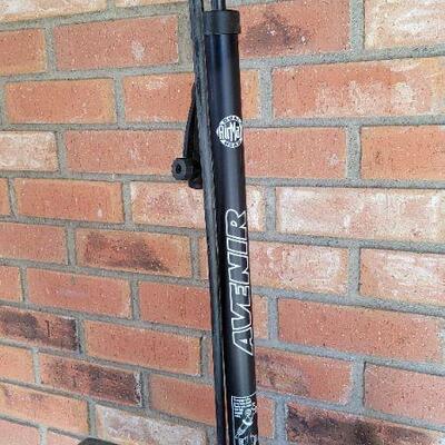 Lot 506: AVENIR Dual Head AIRMAX Bicycle Air Pump w/ Pressure Gauge