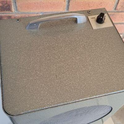 Lot 508: Vintage Industrial Design Speaker 