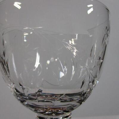 Lot 155 - Clear Crystal Glasses Etched Flower Design