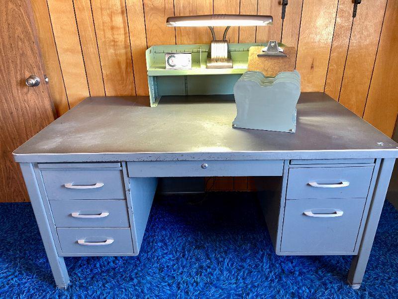 LOT 67 ANTIQUE INDUSTRIAL METAL OFFICE DESK BY GENERAL FIREPROOFING CO