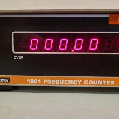 Lot 524: Vintage DYNASCAN 1801 Frequency Counter TESTED A+