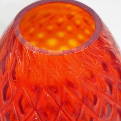 Lot 32  Lamp Light Farms oil kerosene lamp red quilted light globes