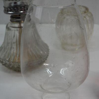 Lot 32  Lamp Light Farms oil kerosene lamp red quilted light globes