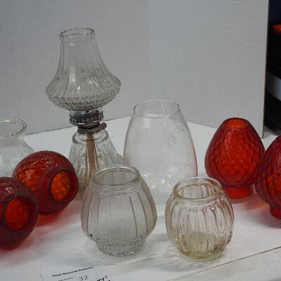 Lot 32  Lamp Light Farms oil kerosene lamp red quilted light globes