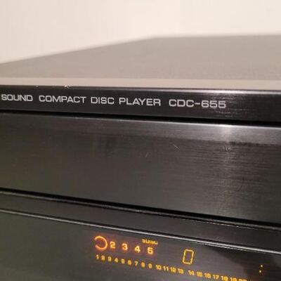 Lot 526: Vintage YAMAHA Natural Sound Compact Disc Changer Player Model CDC-655 TESTED A+