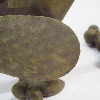 Lot 34  Moveable Doggie Doorman