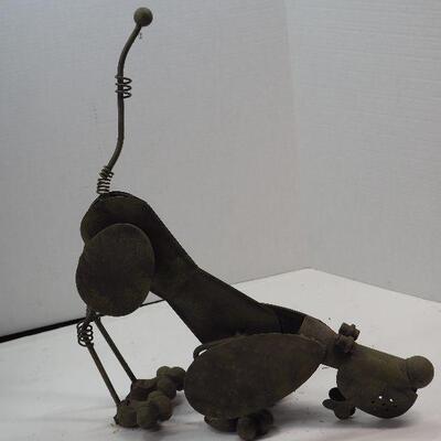 Lot 34  Moveable Doggie Doorman