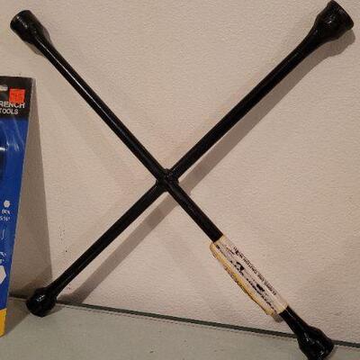 Lot 533: New Old Stock Auto Lug Wrench + 9" Uni Wrench