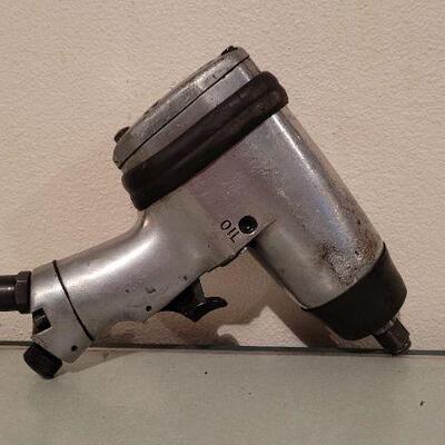 Lot 534: Vintage ALLIED PNEUMATIC Model A612 IMPACT Gun