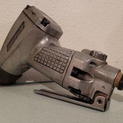 Lot 536: Vintage BLUE POINT AT300C Pistol Grip Air Impact Gun 