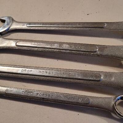 Lot 540: (4) Vintage Large ALLIED Socket Wrenches 