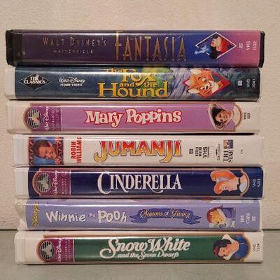 Lot 549: Assorted Vintage Children's DISNEY VHS Tapes 