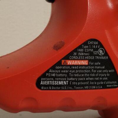 Lot 553: Black and Decker 20" Cordless Hedge Trimmer CHT500 (No Battery) 
