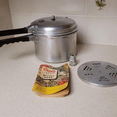Lot 565: Presto Cooker