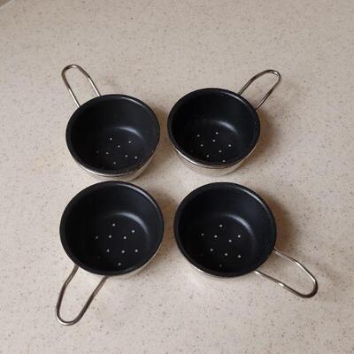 Lot 574: Serving lot