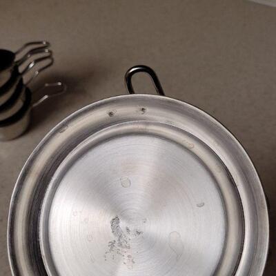 Lot 574: Serving lot