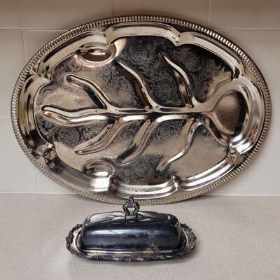 Lot 589: Silverplate Butter Dish and Meat Platter er