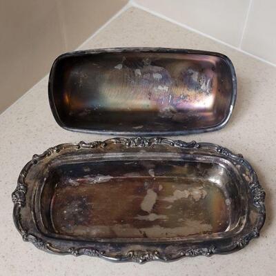 Lot 589: Silverplate Butter Dish and Meat Platter er