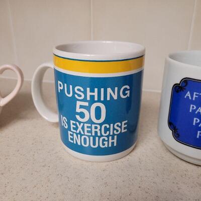 Lot 608: Coffee Cup lot