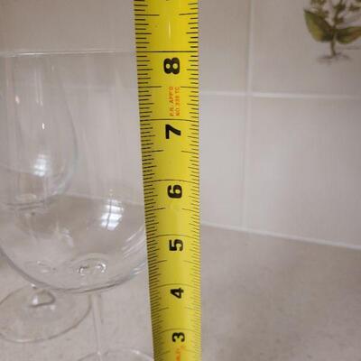 Lot 611: 8" tall Wine Glasses