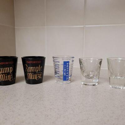 Lot 617: Mixed Shot Glasses lot