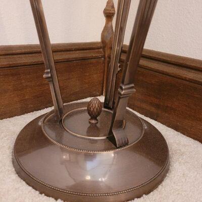 Lot 627: BOMBAY Small Table/ Stand