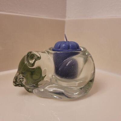 Lot 639: Sleeping Kitty Candleholder 