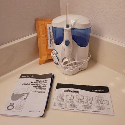 Lot 640: Waterpark with accessories and manuals 