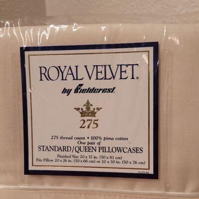 Lot 650: (2) New Standard Pillowcases