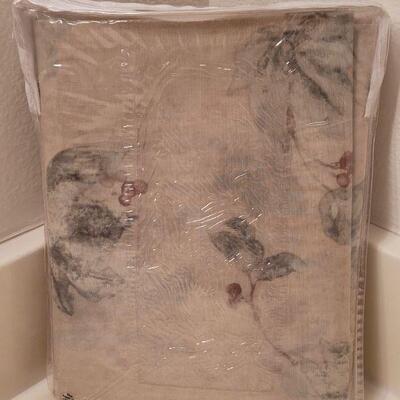 Lot 651: New Croscill Shower Curtain 