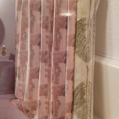Lot 652: New Shower Curtain 