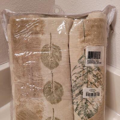 Lot 652: New Shower Curtain 